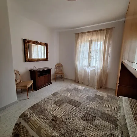 Aurora House كابوليفيري